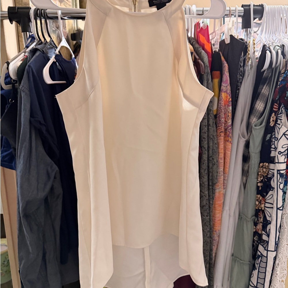 White House Black Market Cream Sleeveless Tunic Top
